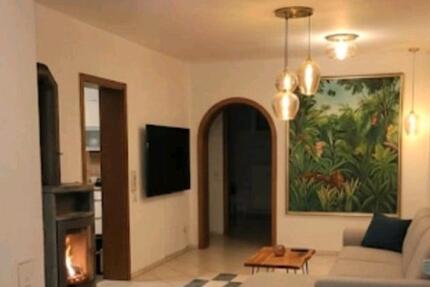 Helle Souterrain - Wohnung 110 qm zu verkaufen, ohne Makler. 2 zimmer