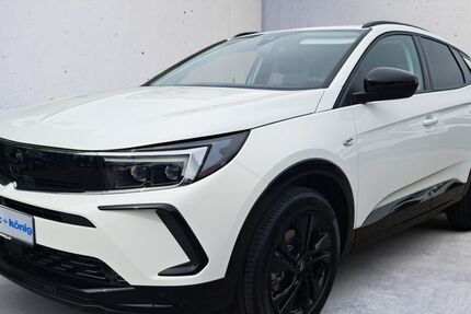 Opel Grandland (X) 3.987 km 26.190 &euro; Offenburg- Industriegebiet Elgersweier-Nord 77656