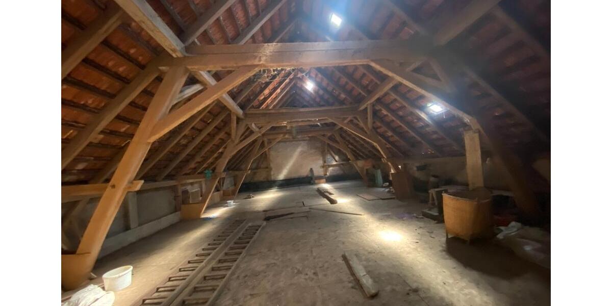 Einfamilienhaus Hirschau - 6 Zimmer, 139 m&sup2;, 238.000&euro; | Angebot:26610515