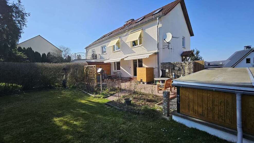 Haus zum Kaufen in Bad Berka 125.000 € 145 m²