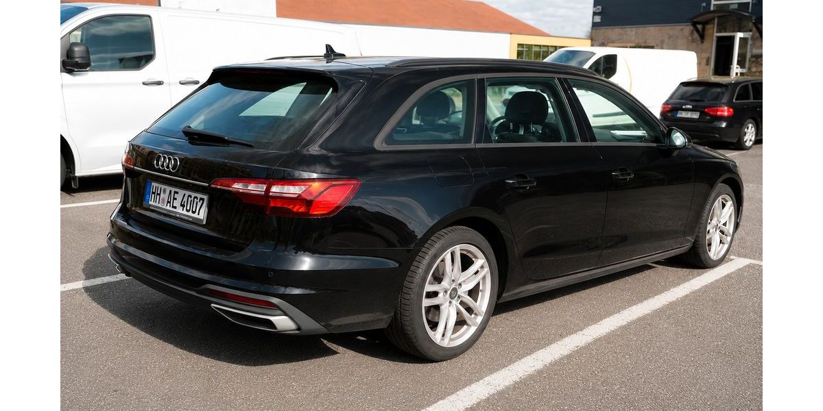 Audi A4 164.000 km 17.900 &euro; Hamburg 22395