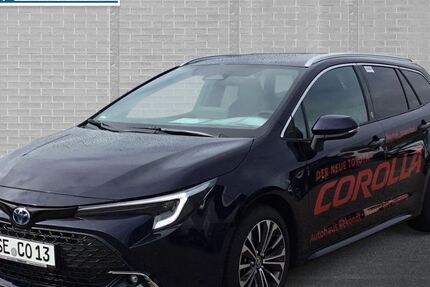 Toyota Corolla 17.000 km 32.990 &euro; Lübeck 23566