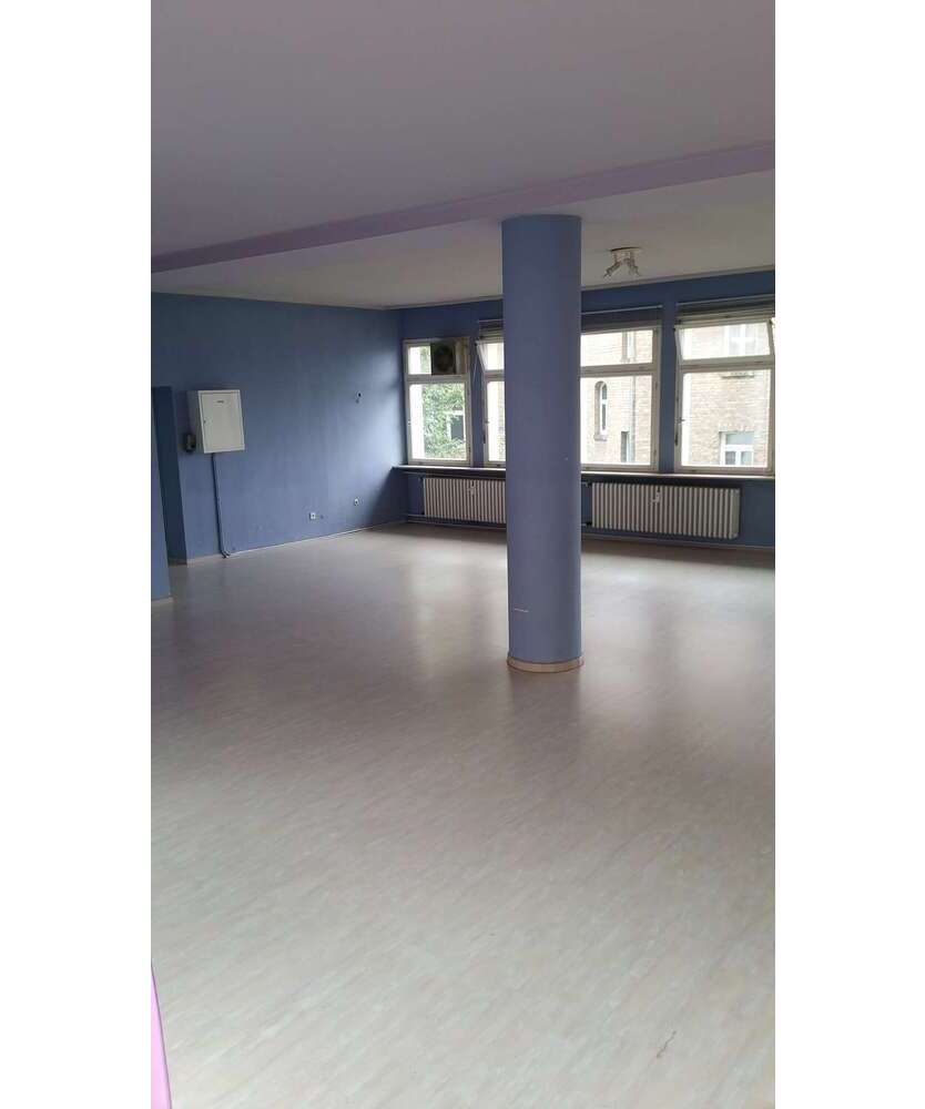 Büro in Stuttgart 900 € 102 m²