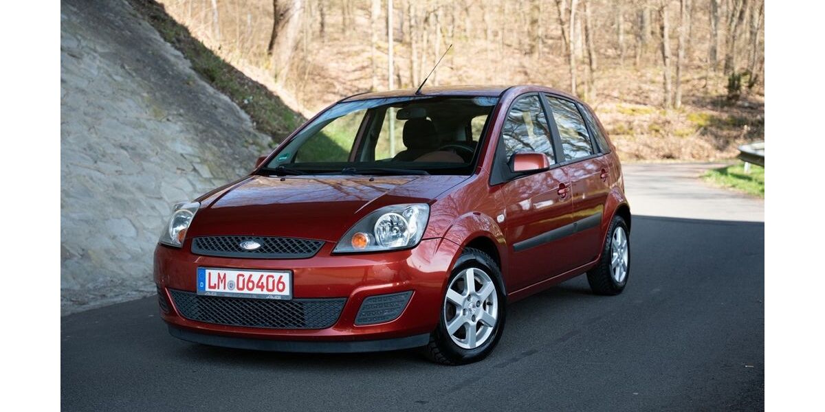 Ford Fiesta 162.000 km 2.150 &euro; Frickhofen / Dornburg 65599