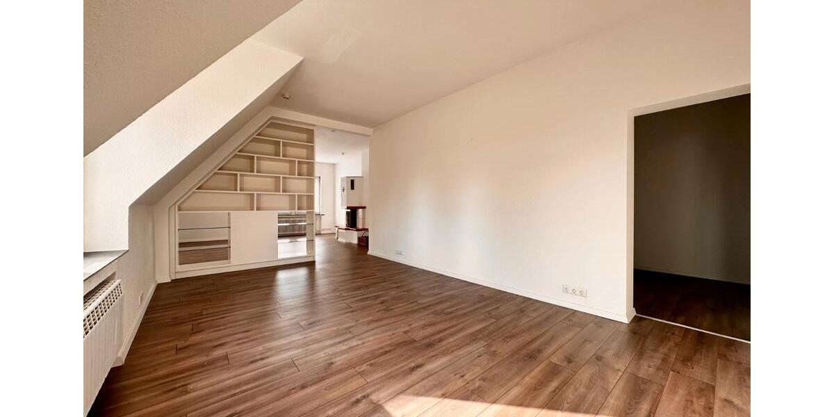 Maisonettenwohnung Zetel - 5.5 Zimmer, 170 m&sup2;, 1.200&euro; | Angebot:25979487