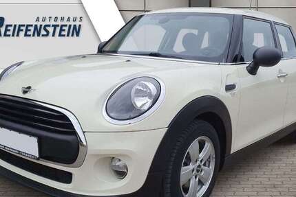 Mini One 44.337 km 14.890 € Kölleda-Kiebitzhöhe 99625