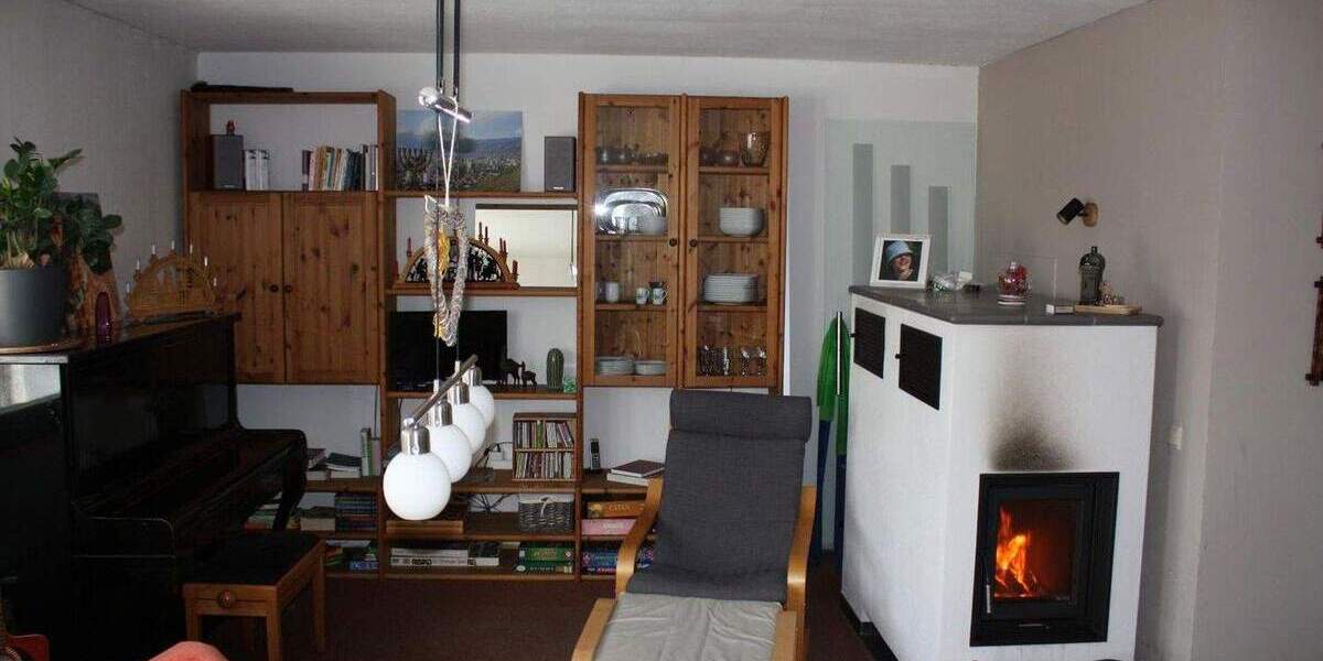 Einfamilienhaus Berthelsdorf Feldhäuser - 6 Zimmer, 150 m&sup2;, 125.000&euro; | Angebot:25905547