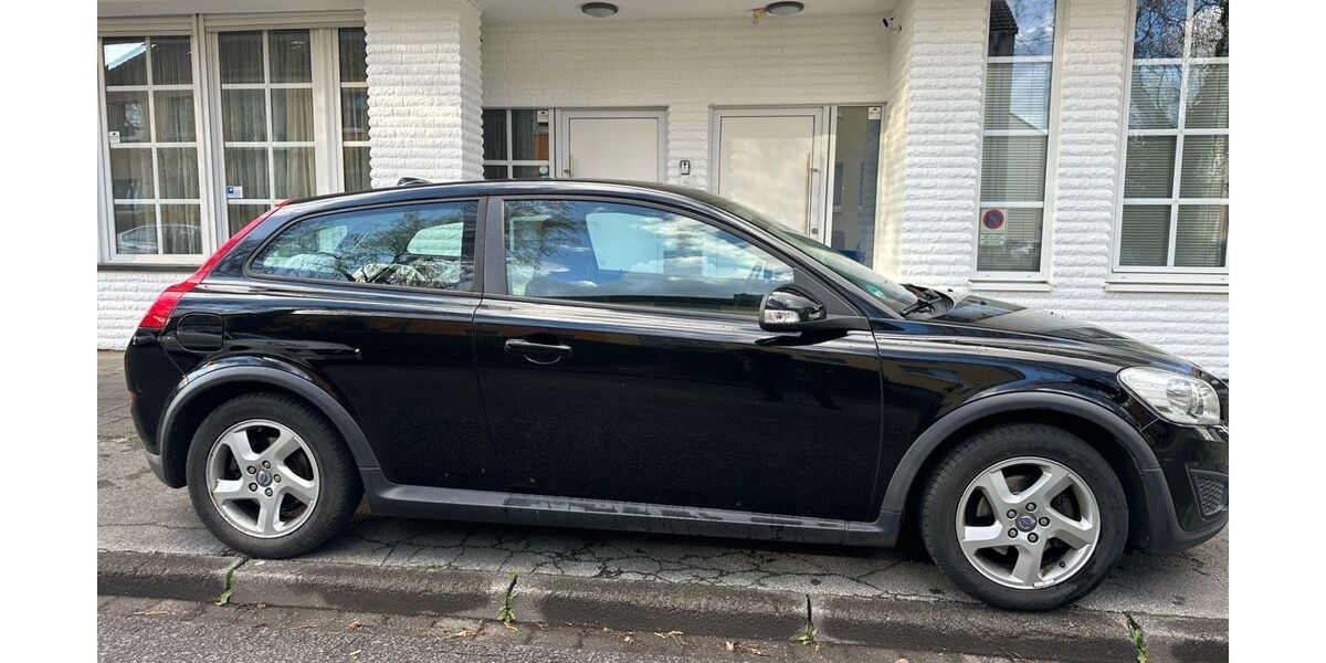 Volvo C30 171.654 km 6.390 &euro; Oberhausen 46047