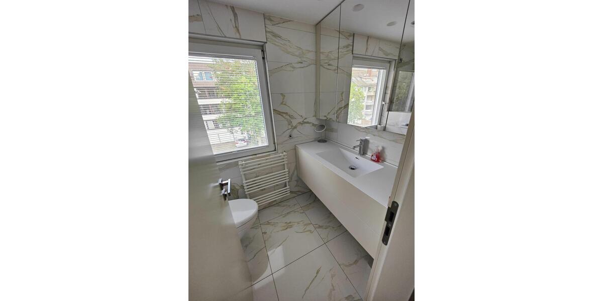 Maisonettenwohnung Düsseldorf Düsseltal - 5 Zimmer, 224 m&sup2;, 5.000&euro; | Angebot:24526472