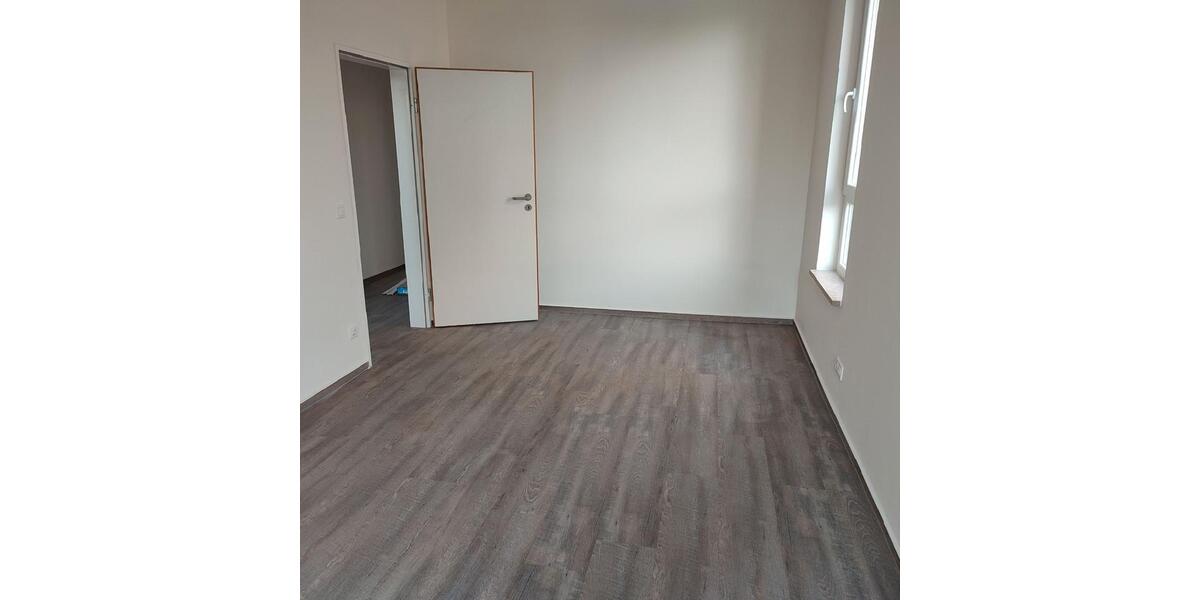 Etagenwohnung Crivitz - 3 Zimmer, 81 m&sup2;, 550&euro; | Angebot:26262872