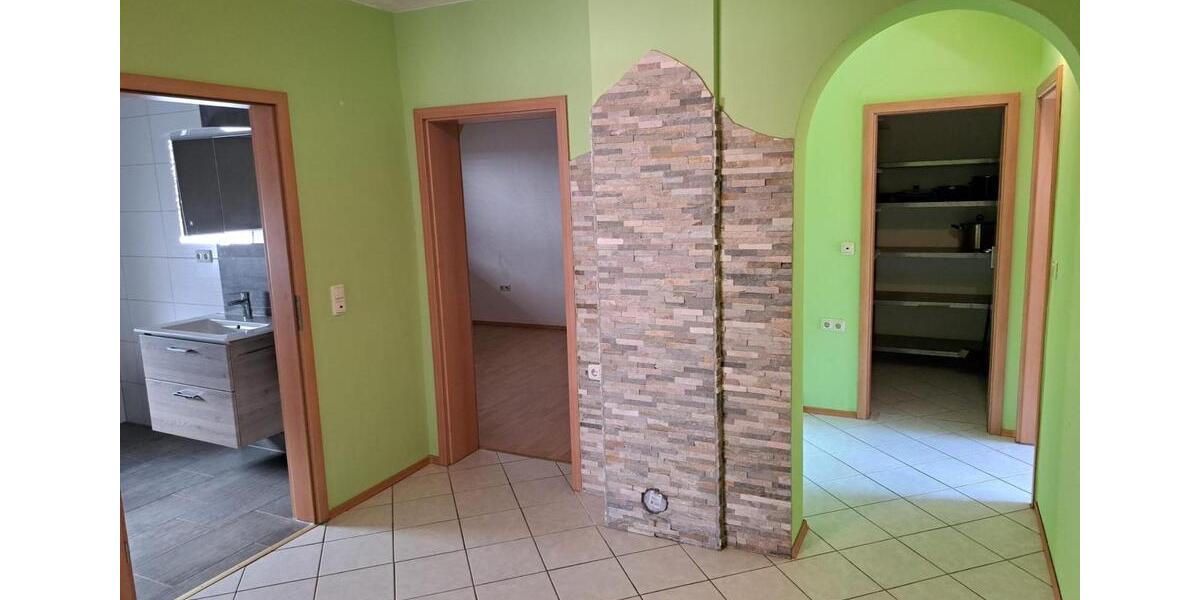 3,5 Zimmer Wohnung zu vermieten in Dittelbrunn, OT Holzhausen 3 zimmer