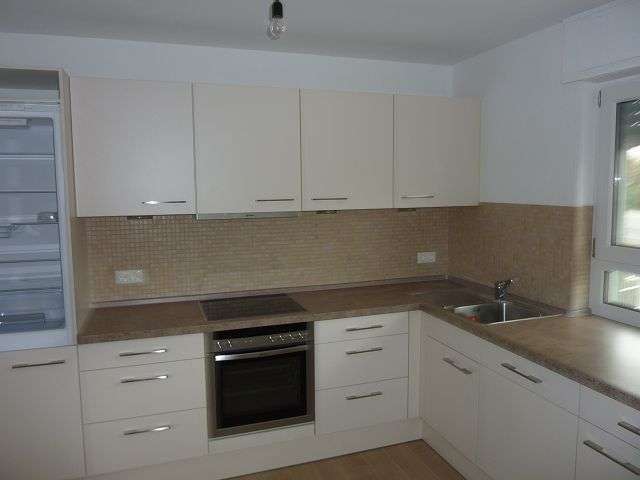 Haus zum Mieten in Wiesbaden 2.500 € 130 m² 5 zimmer