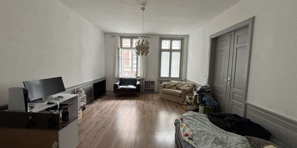 Etagenwohnung Lübeck Innenstadt - 3 Zimmer, 126 m&sup2;, 1.575&euro; | Angebot:27083073