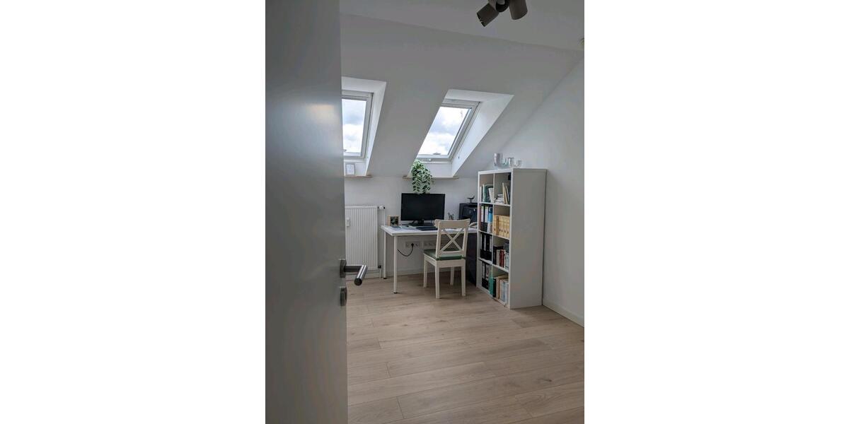 Dachgeschoßwohnung Bad Nauheim - 3 Zimmer, 91 m&sup2;, 325.000&euro; | Angebot:26348396