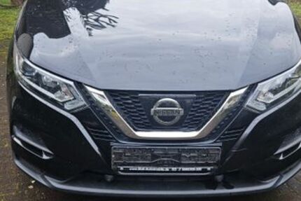 Nissan Qashqai 128.957 km 10.890 &euro; Dausenau 56132