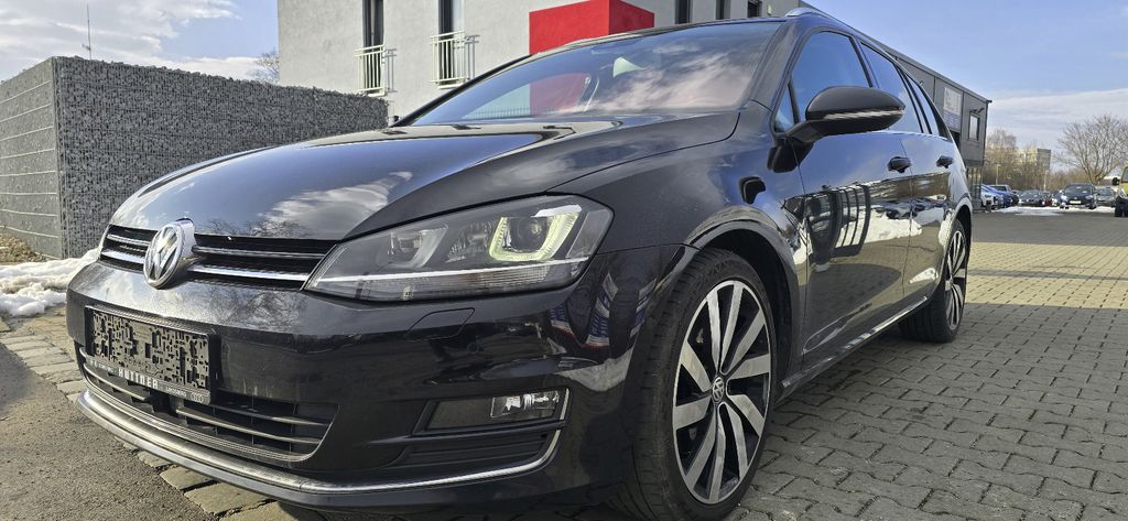 VW Golf 253.000 km 7.490 &euro; Augsburg 86167