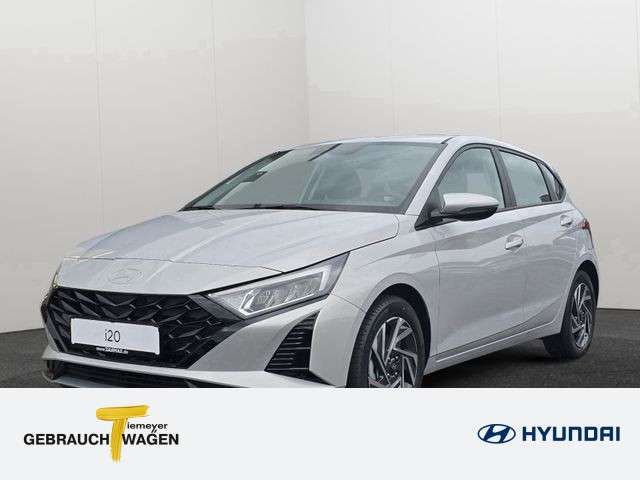 Hyundai i20 10.000 km 18.490 &euro; Recklinghausen 45663