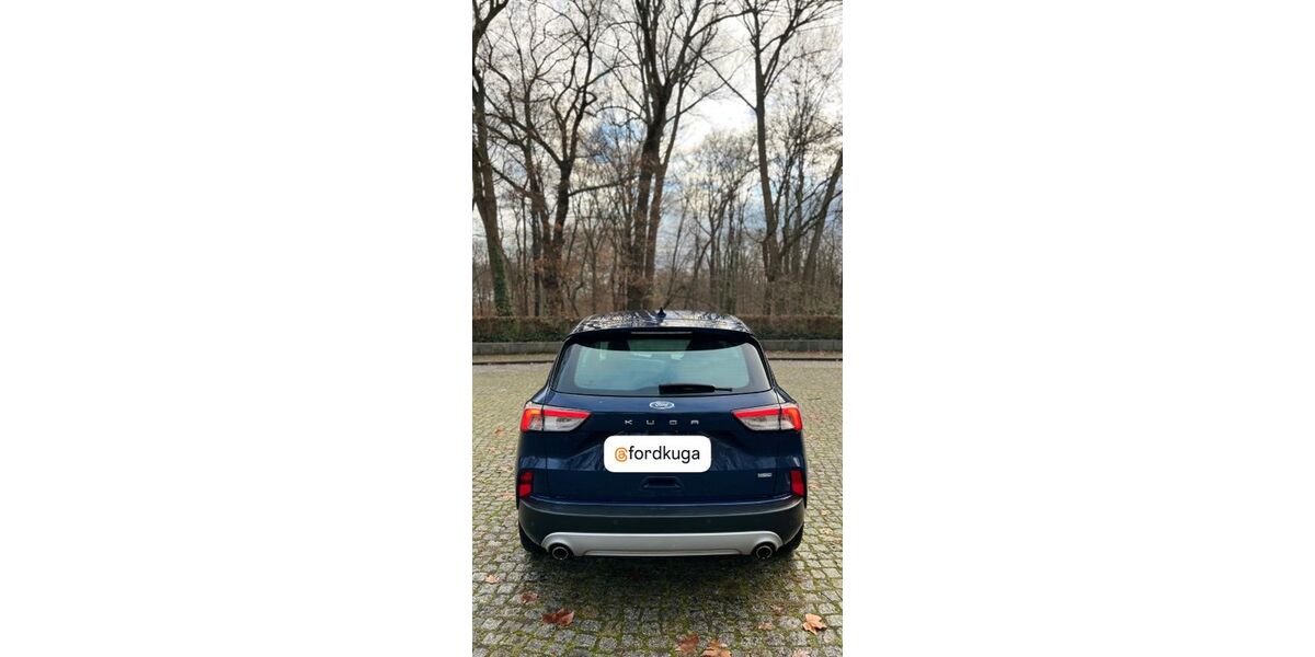 Ford Kuga 35.200 km 22.900 &euro; Berlin 10243