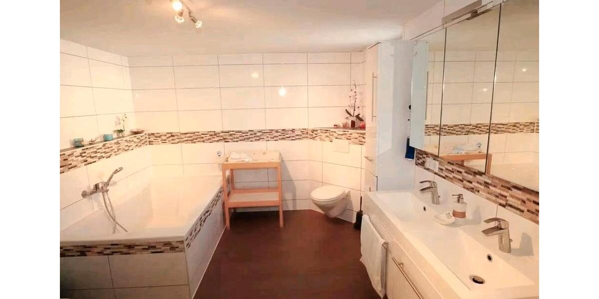 Mehrfamilienhaus, Wohnhaus Kinding - 15 Zimmer, 550 m&sup2;, 690.000&euro; | Angebot:26890326