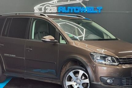 VW Touran 89.878 km 10.990 &euro; Leipzig 04179