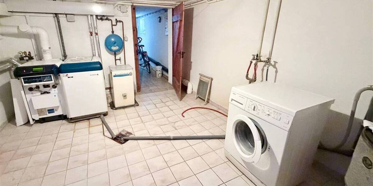 Mehrfamilienhaus, Wohnhaus Coburg Bertelsdorf - 8 Zimmer, 255 m&sup2;, 348.000&euro; | Angebot:26732914