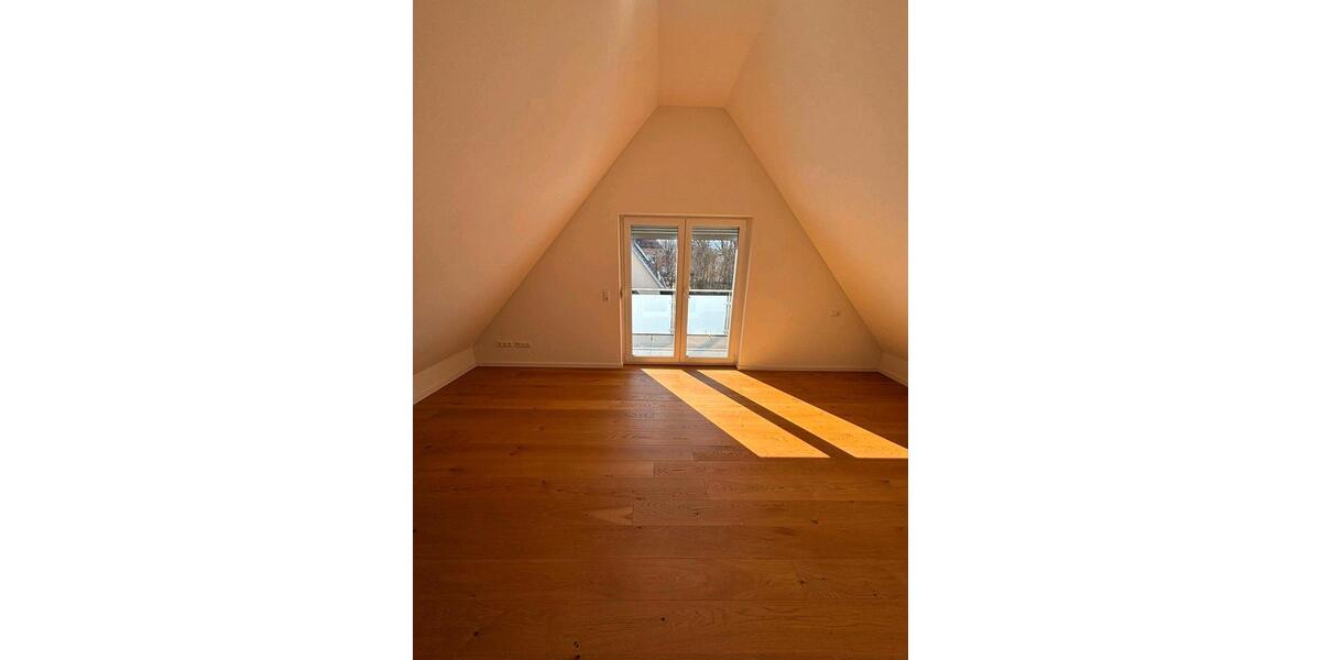 Doppelhaushälfte Reutlingen Reutlingen (Kernstadt) - 5 Zimmer, 160 m&sup2;, 2.000&euro; | Angebot:26313386