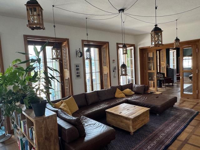 Villa Kirn - 13 Zimmer, 655 m&sup2;, 1.180.000&euro; | Angebot:26491969