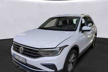 VW Tiguan 64.400 km 23.490 &euro; Rastede/ Wahnbek 26180