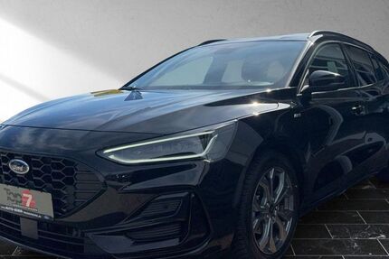 Ford Focus 12.660 km 26.900 € Markt Schwaben 85570