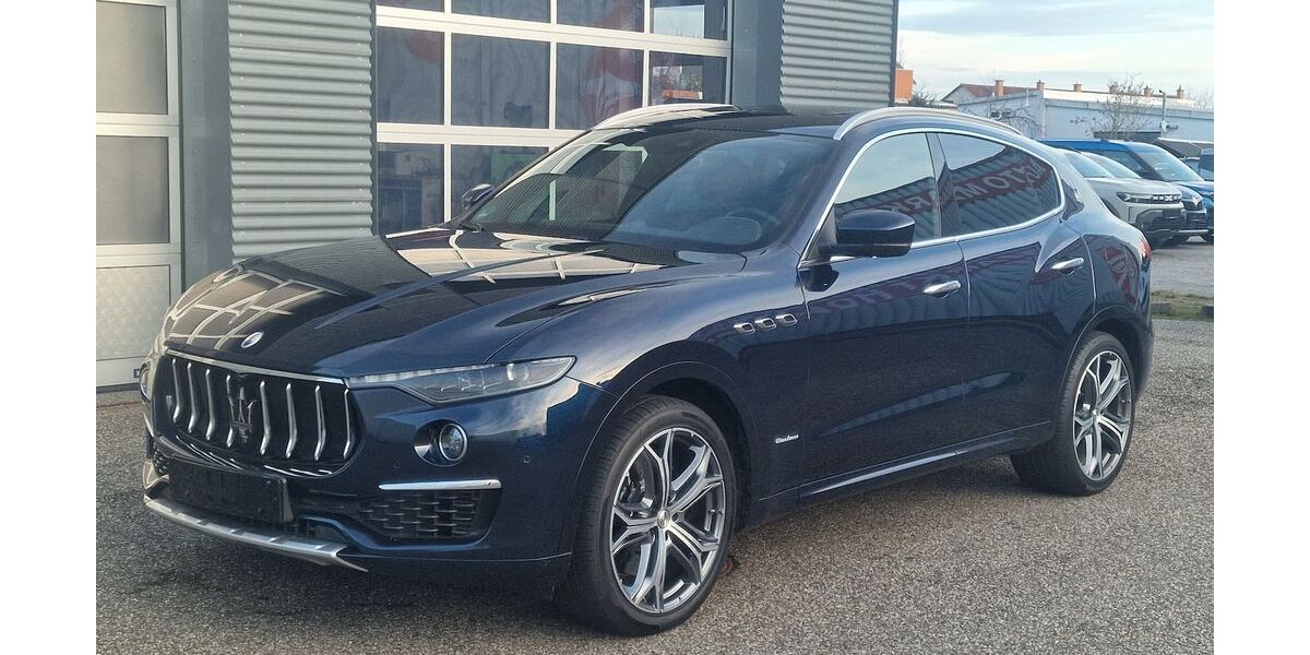 Maserati Levante 46.000 km 48.998 &euro; Landau 76829