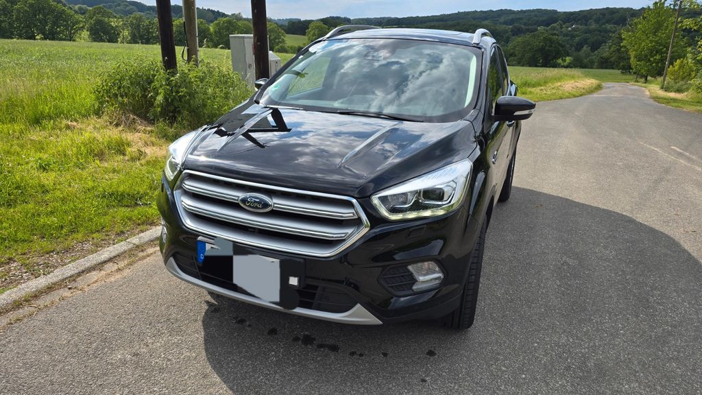 Ford Kuga 65.000 km 17.600 &euro; Gevelsberg 58285