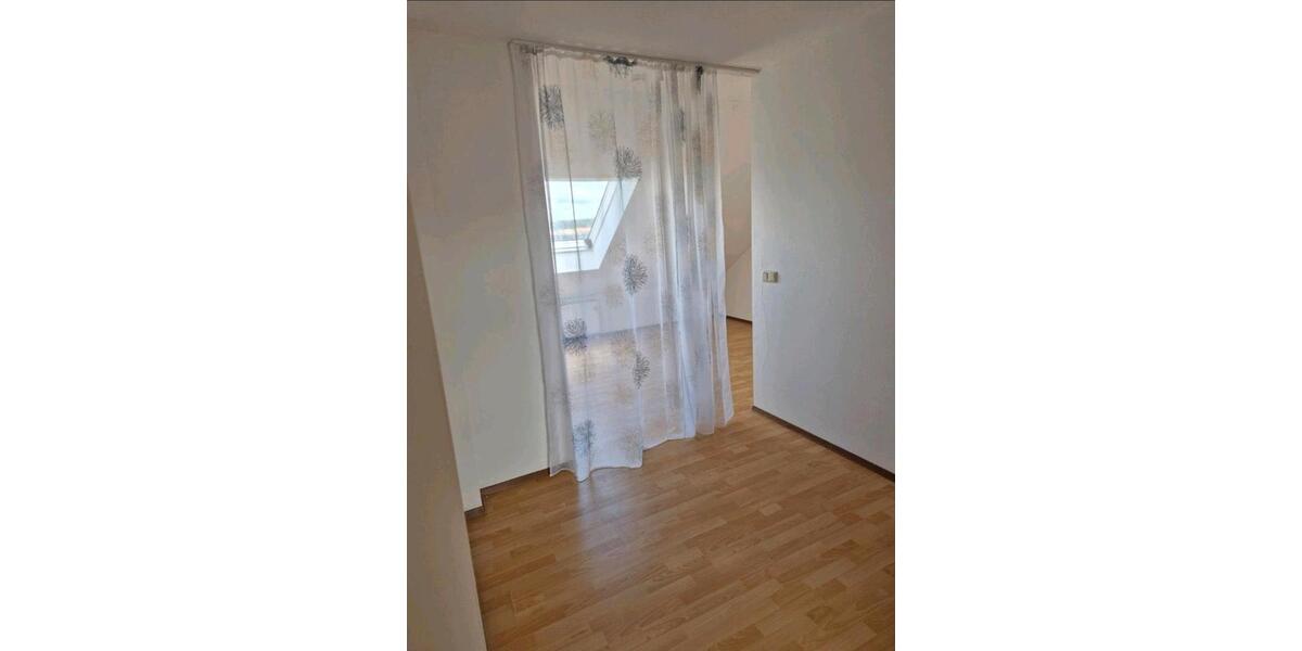 Dachgeschoßwohnung Petersaurach - 3.5 Zimmer, 95 m&sup2;, 239.000&euro; | Angebot:26340446
