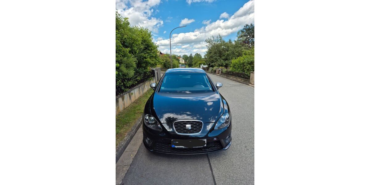 Seat Leon 142.900 km 5.990 &euro; Bad Staffelstein 96231