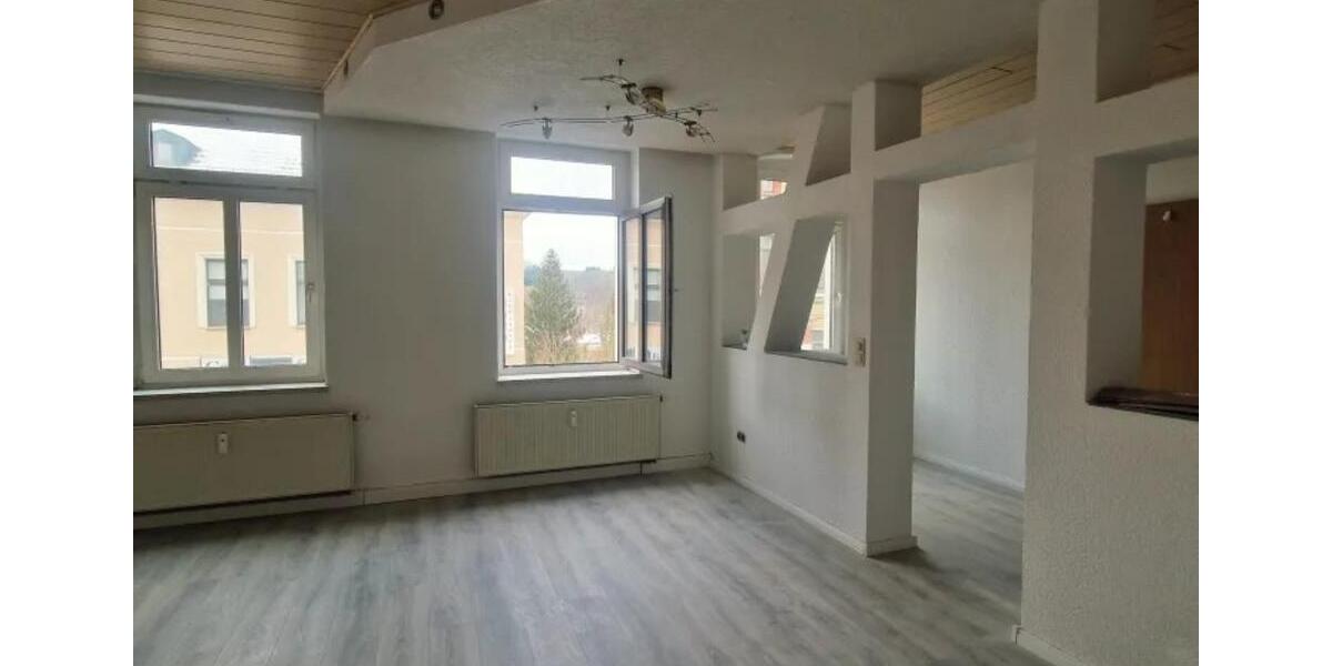 Zentrale Wohlfühlwohnung mit viel Licht und Charme 3 zimmer
