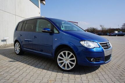 VW Touran 170.000 km 2.950 &euro; Parkstetten 94365