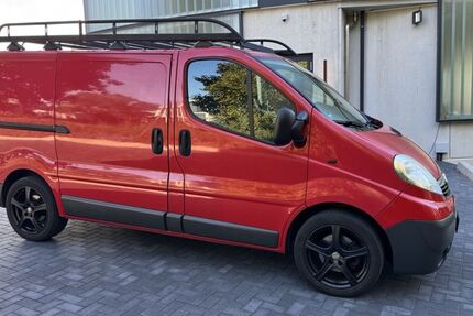 Opel Vivaro 123.824 km 7.950 &euro; Hattingen 45525
