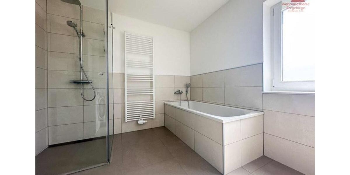 Etagenwohnung Ehrenfriedersdorf - 4 Zimmer, 86 m&sup2;, 783&euro; | Angebot:25790616