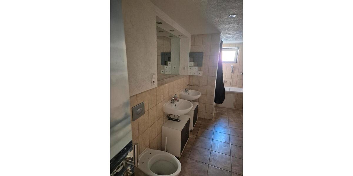 Einfamilienhaus Lieberose - 6 Zimmer, 150 m&sup2;, 140.000&euro; | Angebot:27194148