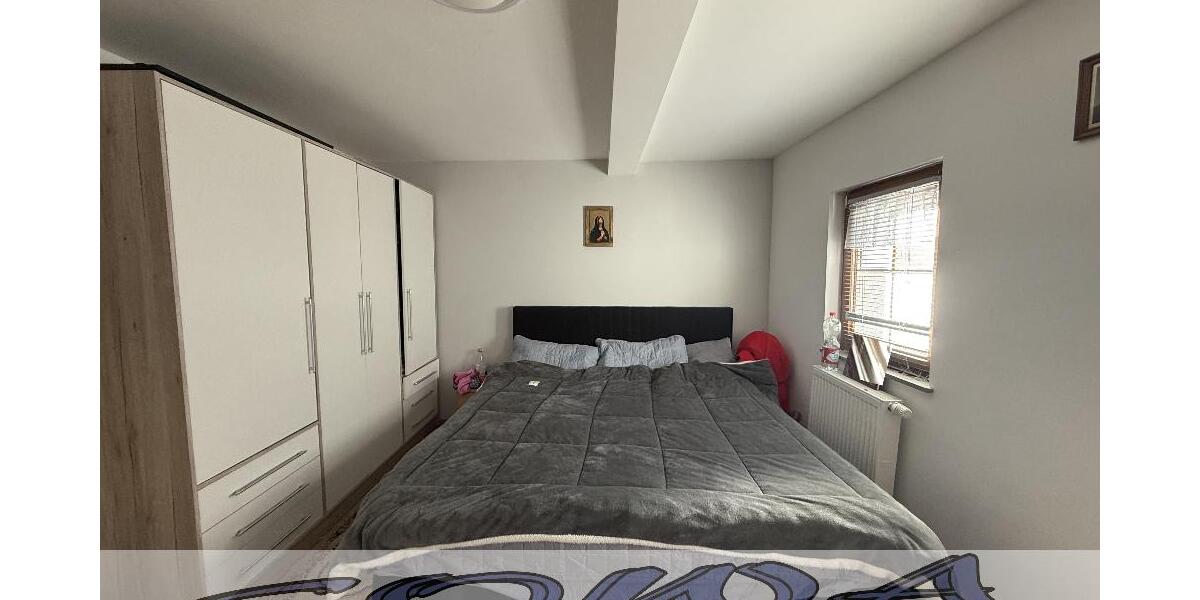 Modernisiertes Einfamilienhaus in Wellheim mit Nebenräumen und Carport - Ein Objekt von Ihrem Immobilienpartner SOWA Immobilien und Finanzen - Einfamilienhaus Wellheim | Angebot:27109249