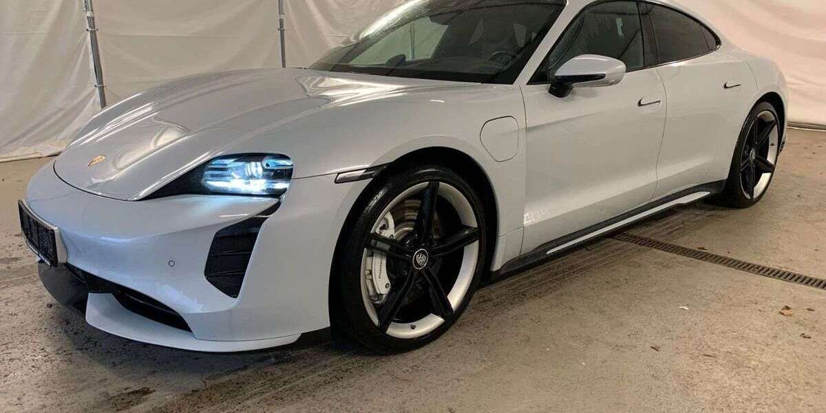 Porsche Taycan 83.500 km 63.450 &euro; Herges-Hallenberg 98587