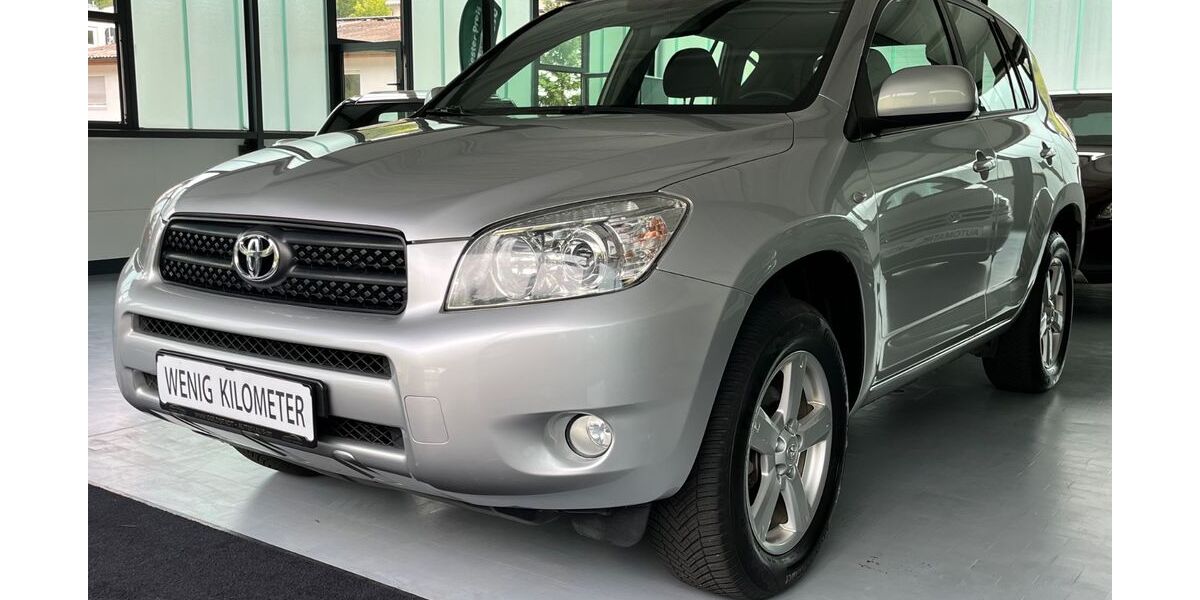 Toyota RAV 4 100.000 km 10.999 &euro; Keltern (Pforzheim) 75210