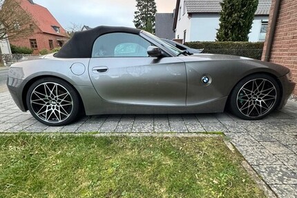 BMW Z4 153.000 km 8.999 &euro; Minden 32423