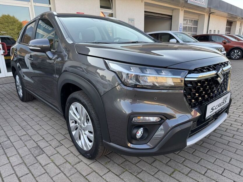 (SX4) S-Cross