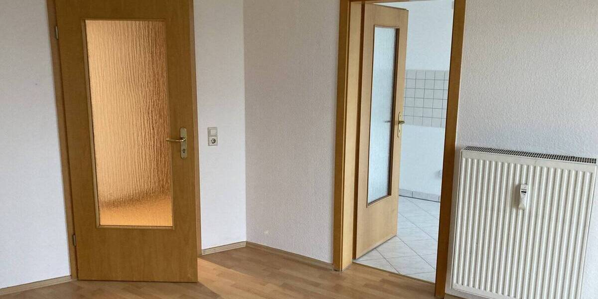 Etagenwohnung Zwickau Bahnhofsvorstadt - 1 Zimmer, 52 m&sup2;, 47.000&euro; | Angebot:25837764