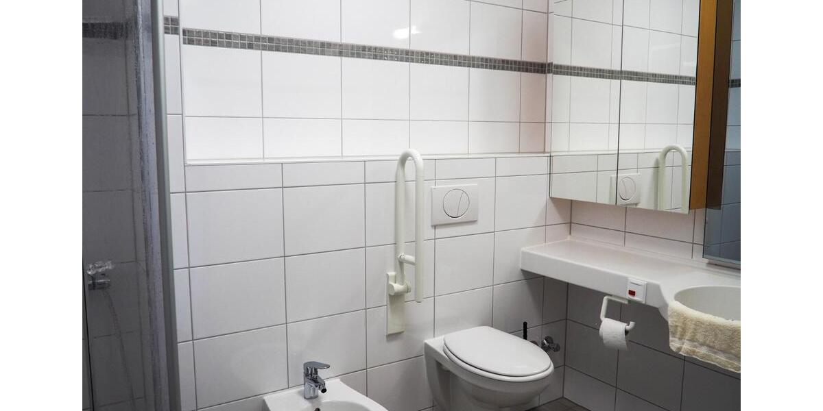 Einfamilienhaus Bad Nauheim - 3 Zimmer, 126 m&sup2;, 7.083&euro; | Angebot:26277689