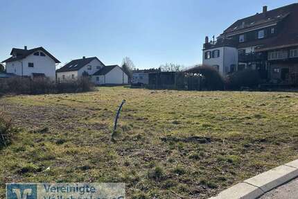 Grundstück zu verkaufen in Bad Liebenzell - Monakam 290.000 € 685 m²