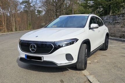 Mercedes EQA