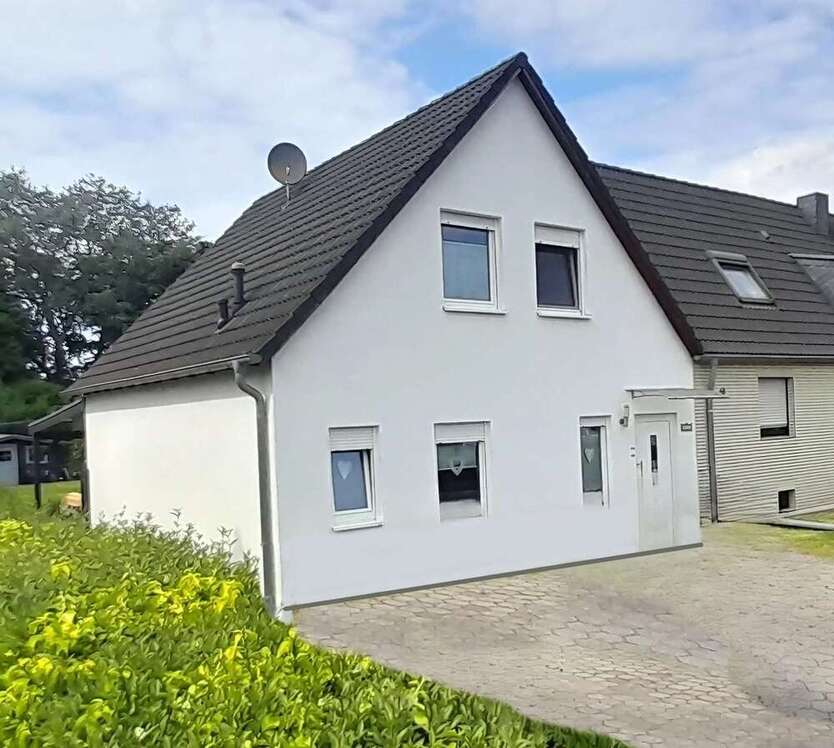 Haus zum Kaufen in Krefeld 447.000 € 102 m²