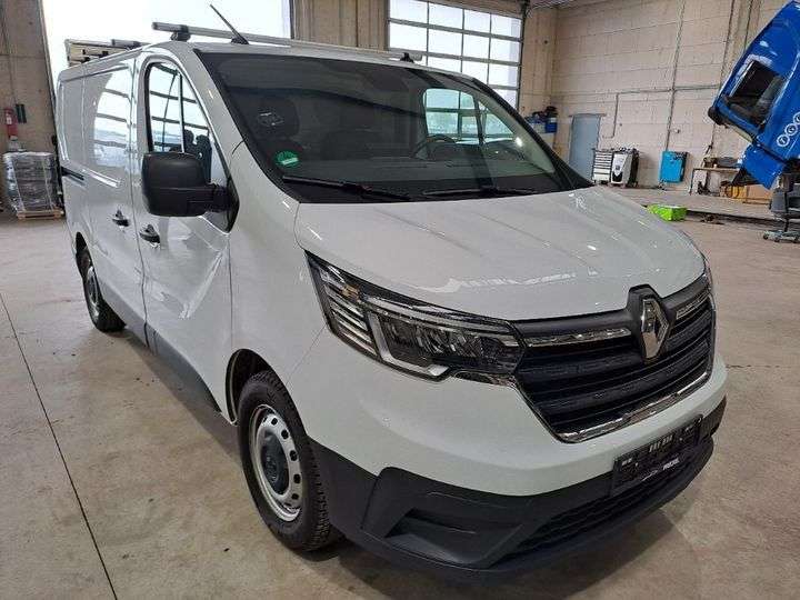 Renault Trafic 28.600 km 23.399 € Regensburg 93053