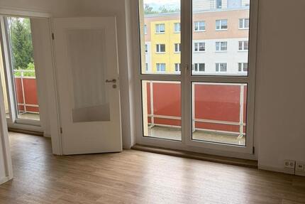 Wohnung Aue-Bad Schlema Bad Schlema - 6 Zimmer, 116 m&sup2;, 605&euro; | Angebot:26561433
